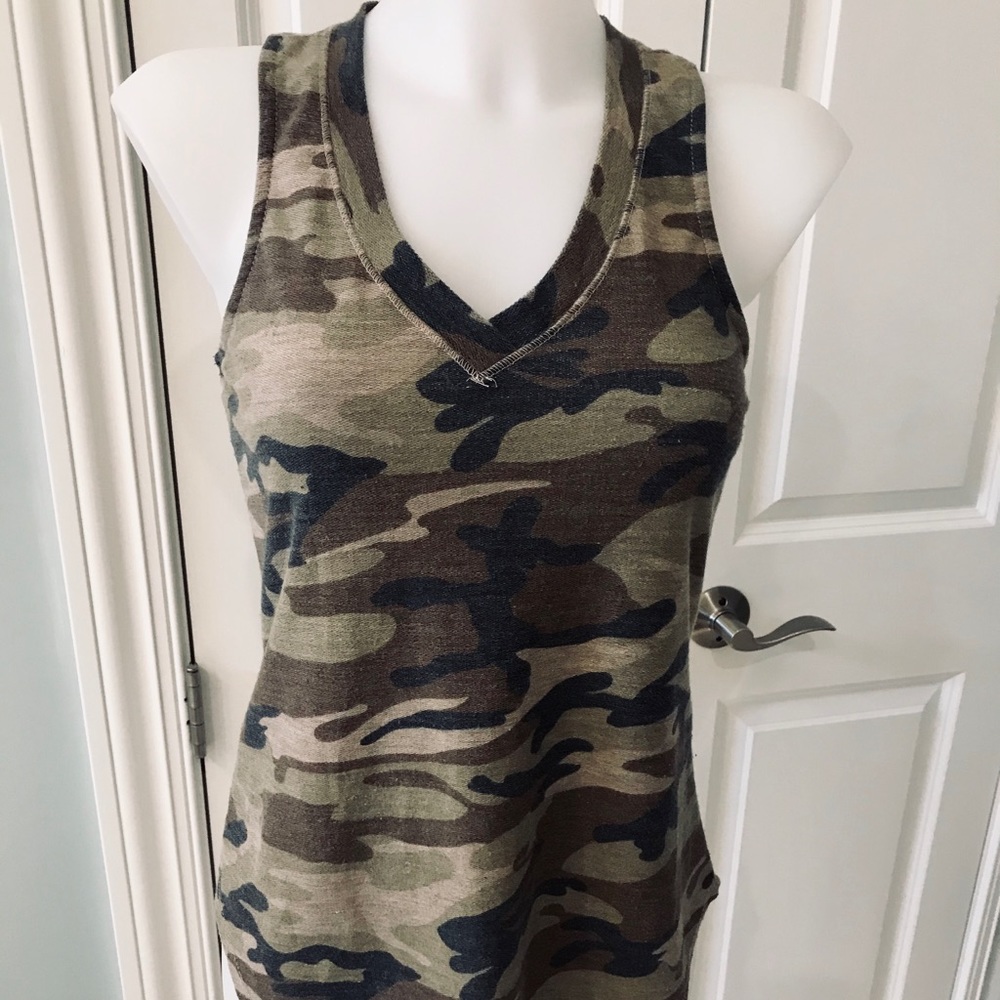 Camo v neck tank in a nice thicker material